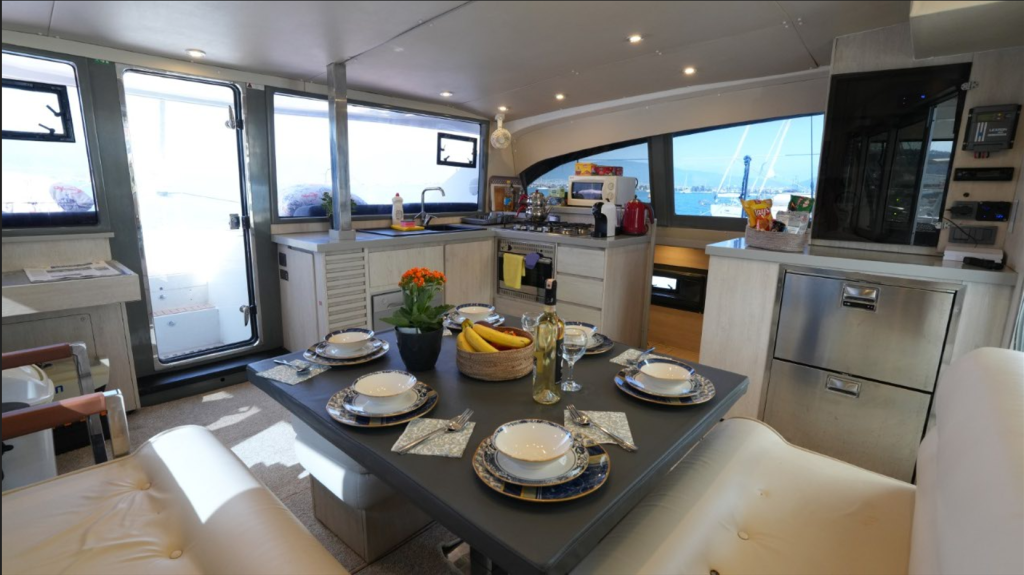 Catamaran 
