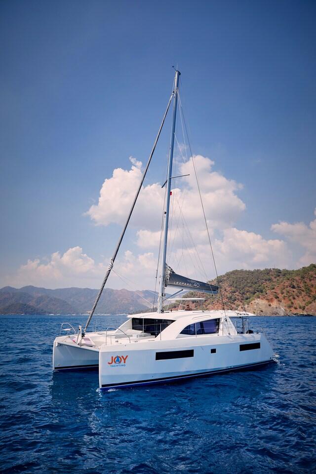 Catamaran 