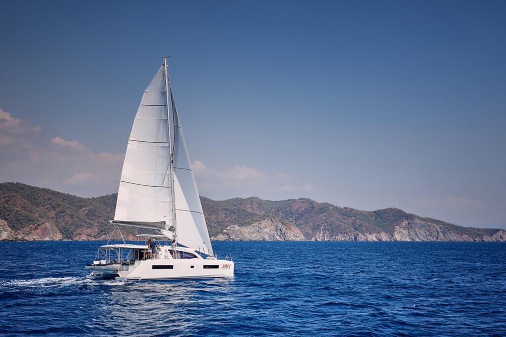 Catamaran 