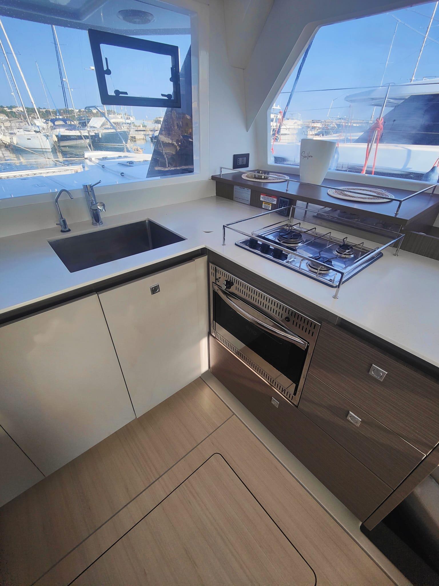 Catamaran 