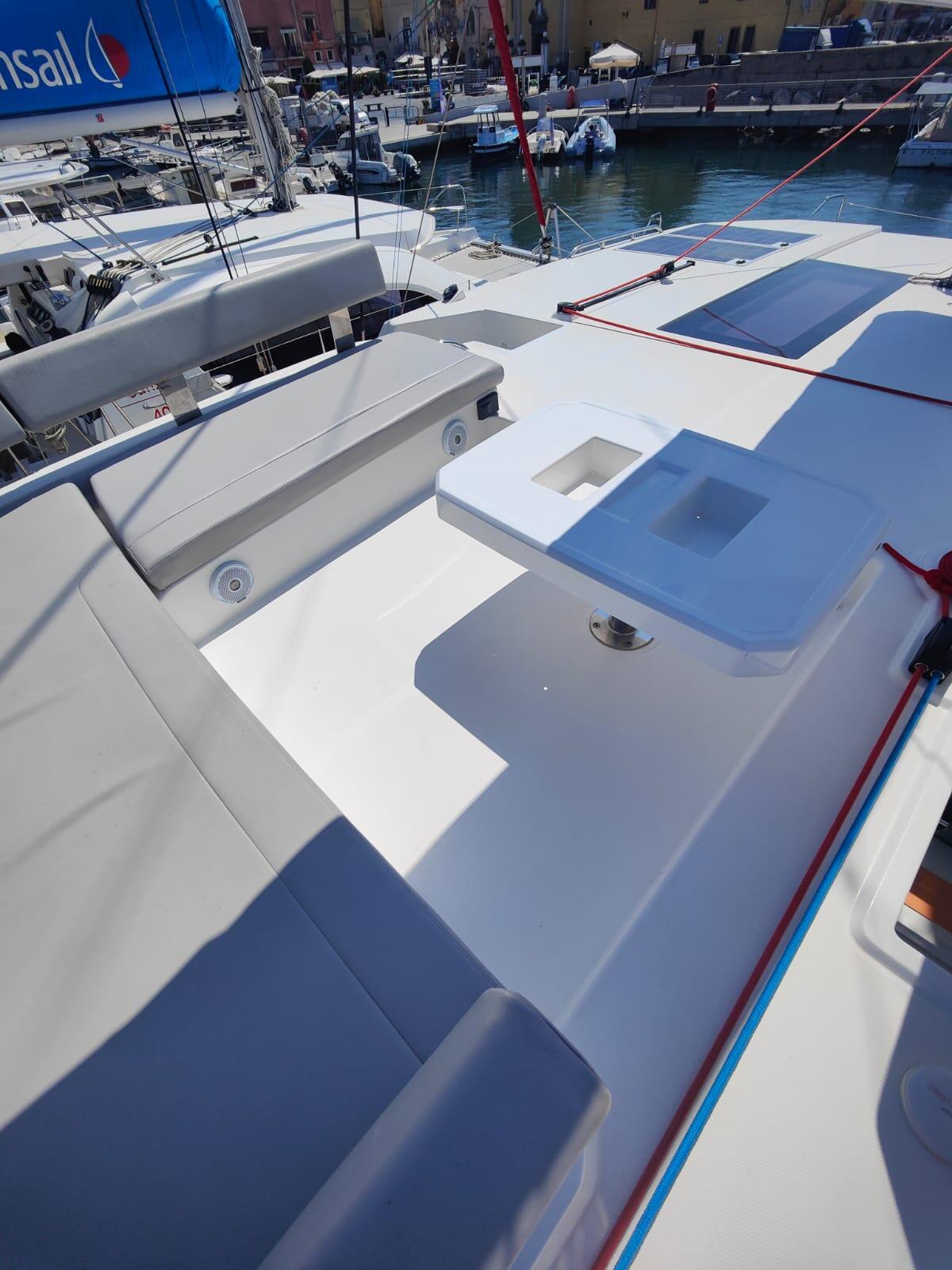 Catamaran 