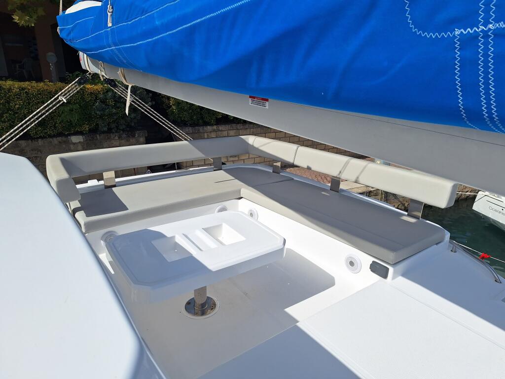 Catamaran 