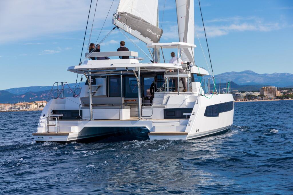 Catamaran 