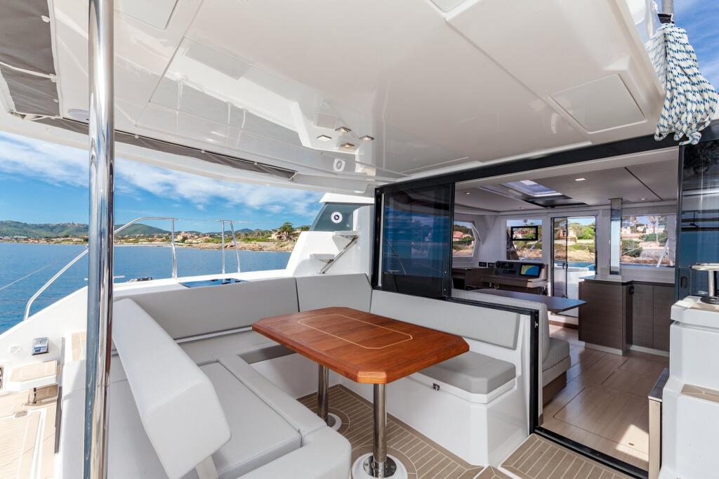 Catamaran 