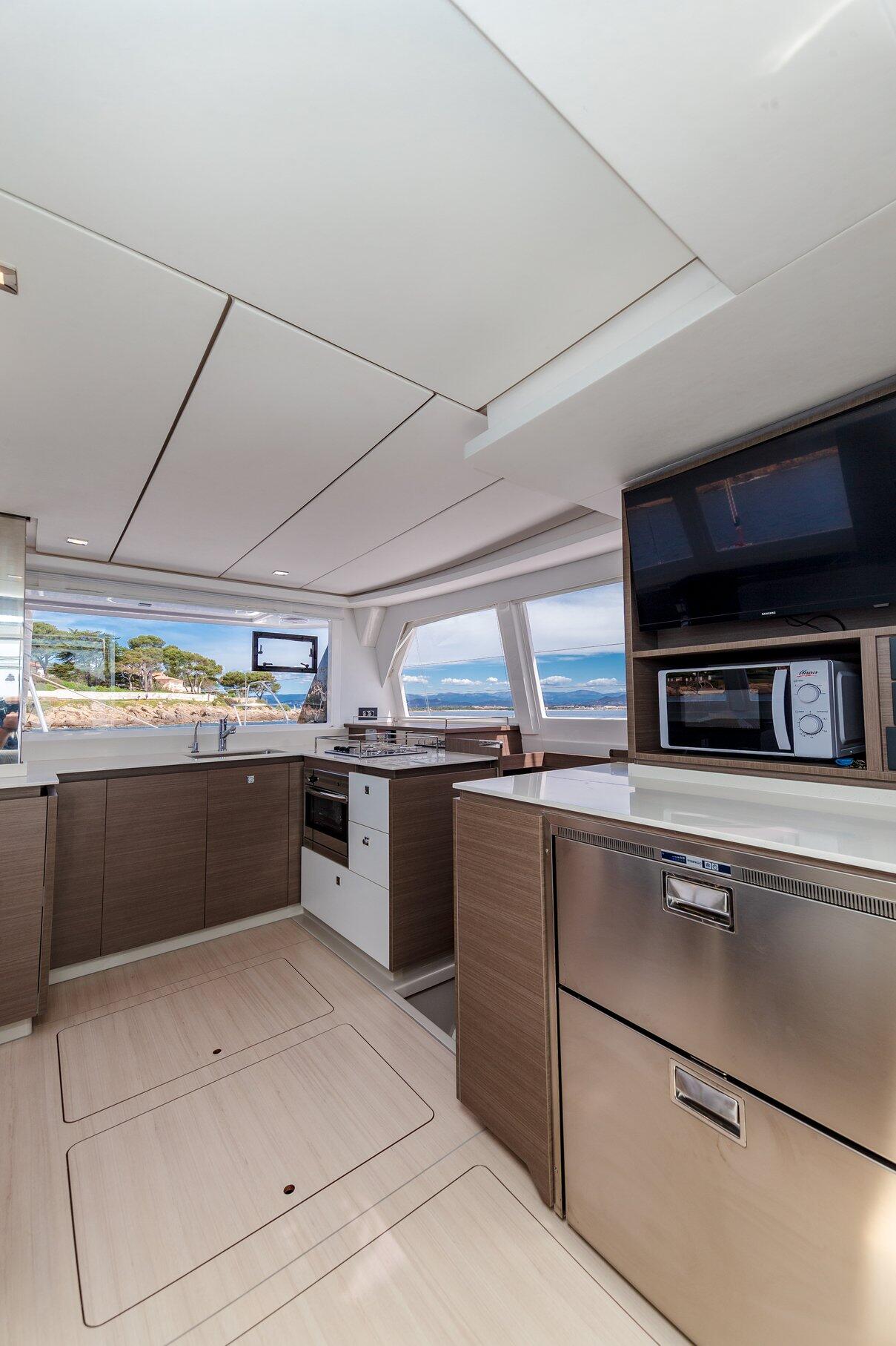 Catamaran 