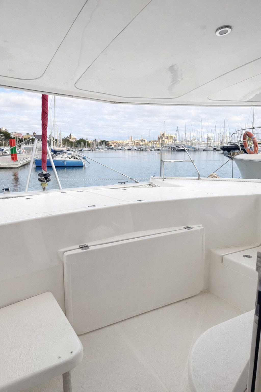 Catamaran 