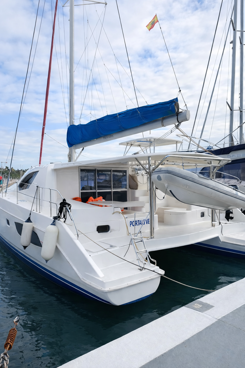 Catamaran 