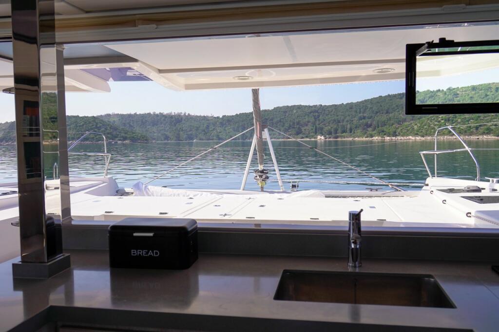Catamaran 