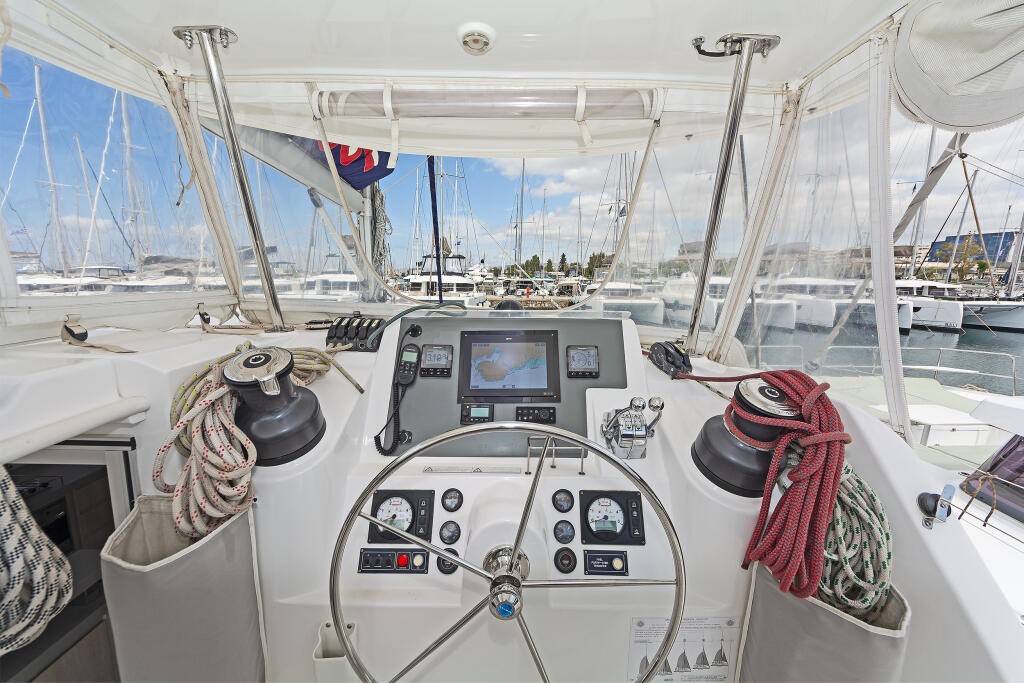 Catamaran 