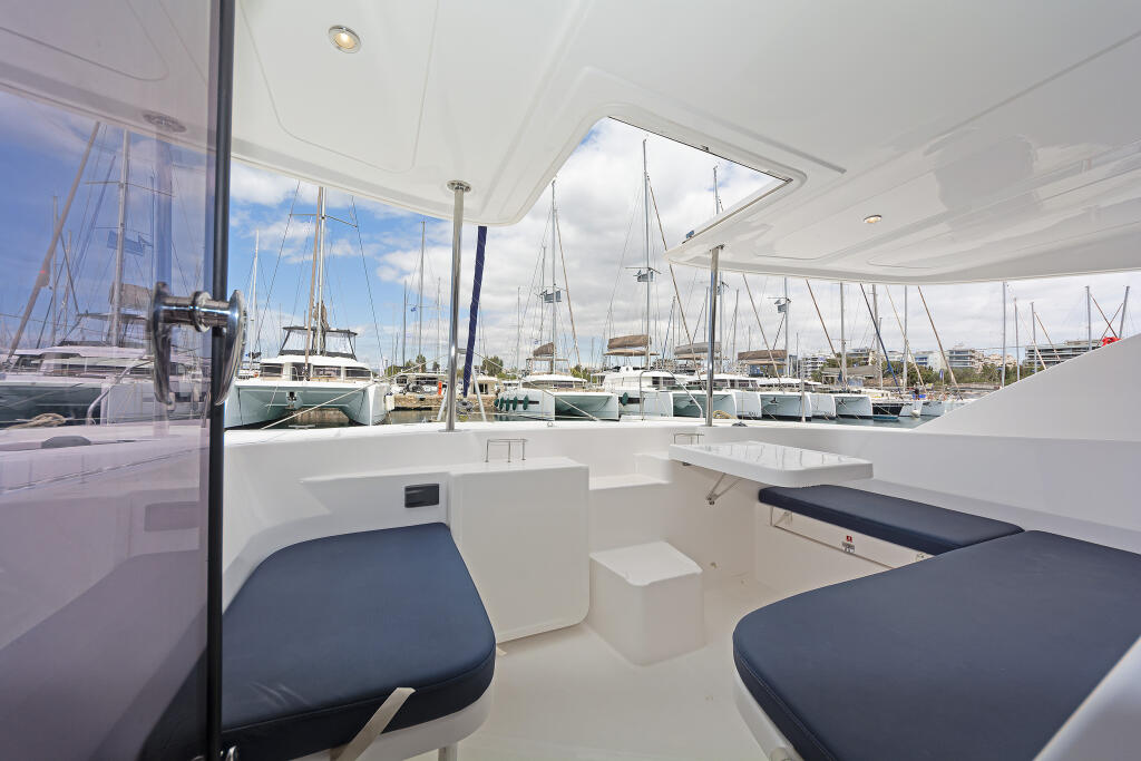 Catamaran 