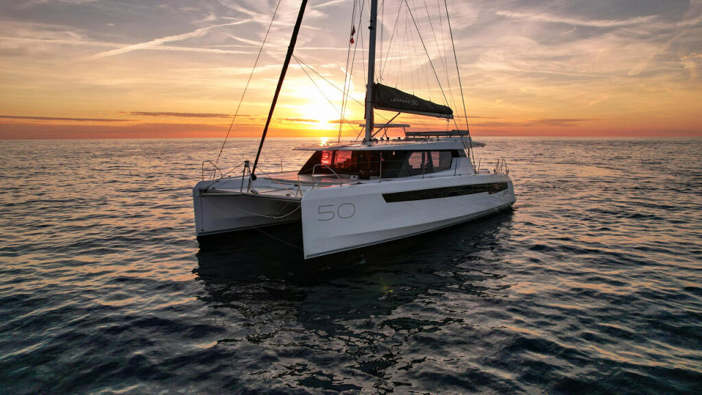 Catamaran 