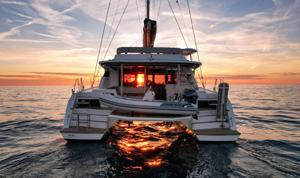 Catamaran 