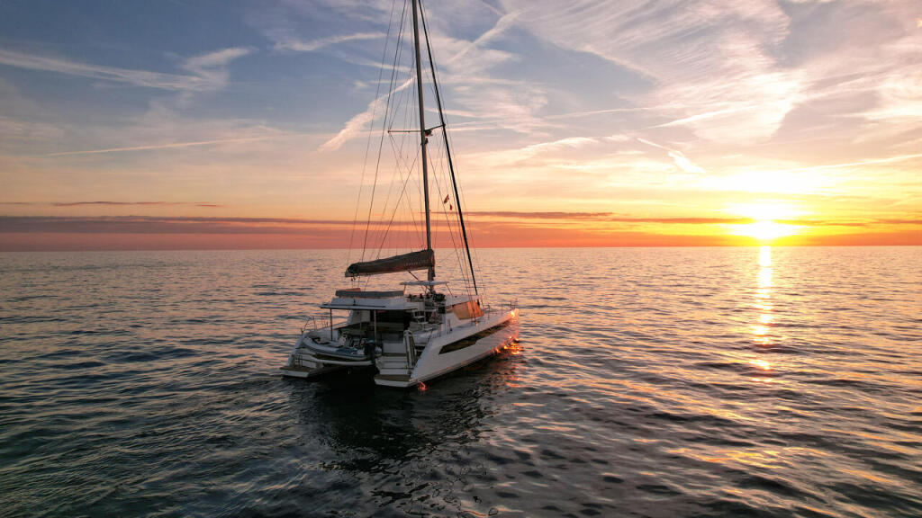 Catamaran 