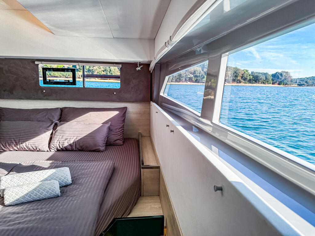 Catamaran 