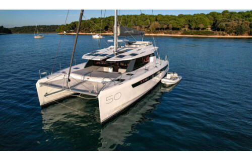 Catamaran 