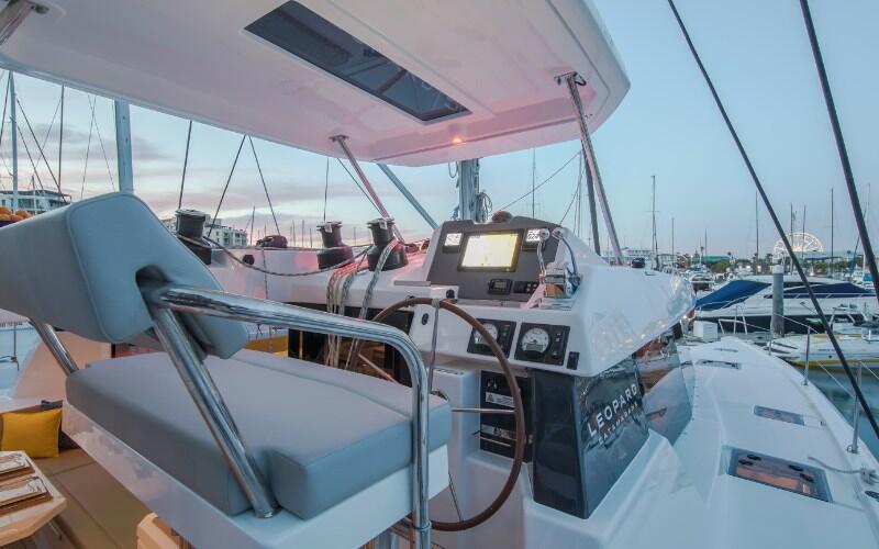 Catamaran 
