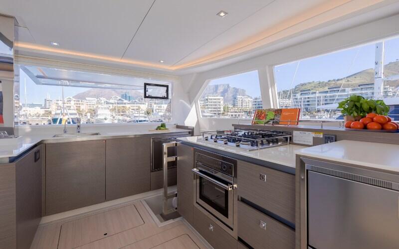 Catamaran 
