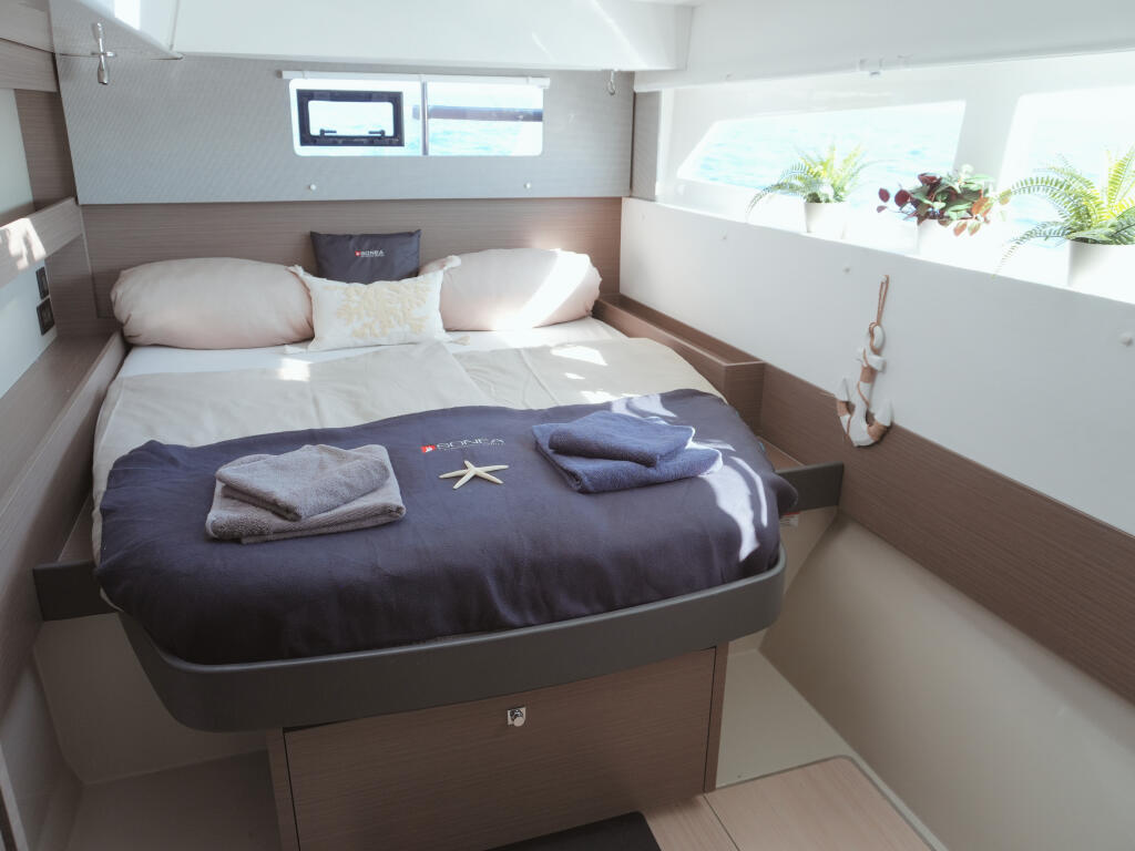 Catamaran 