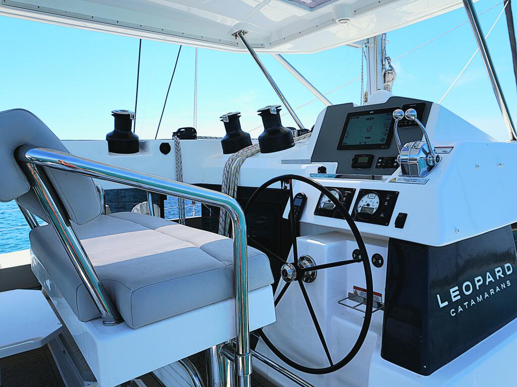 Catamaran 