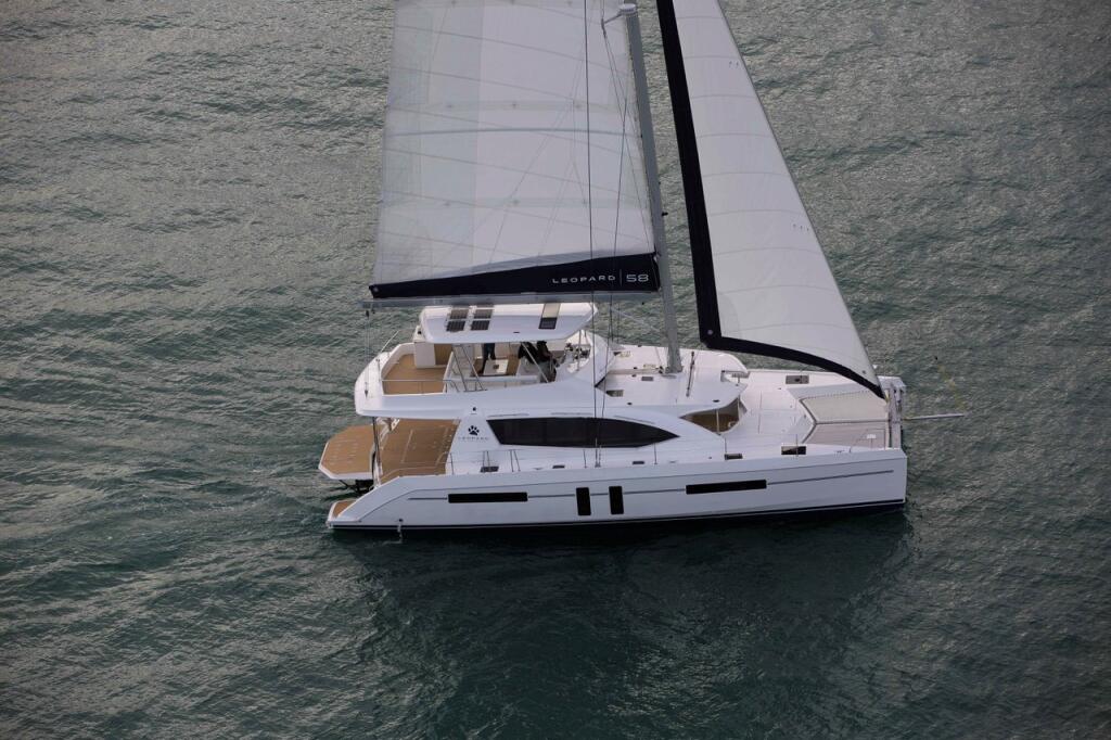 Catamaran 