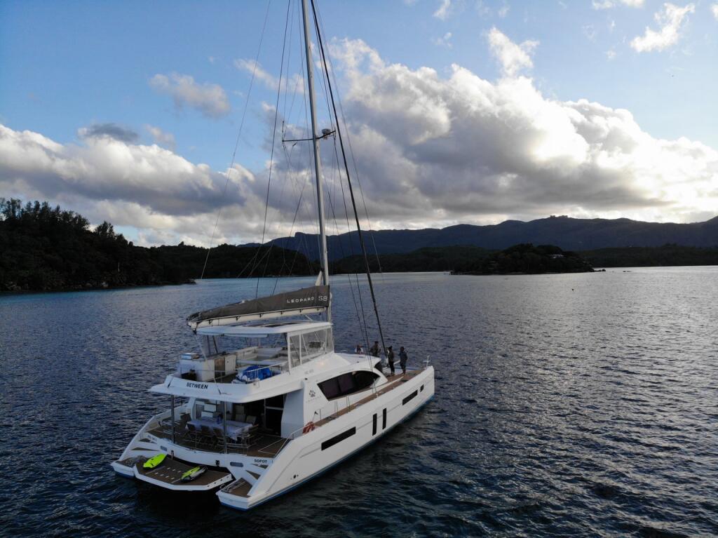 Catamaran 