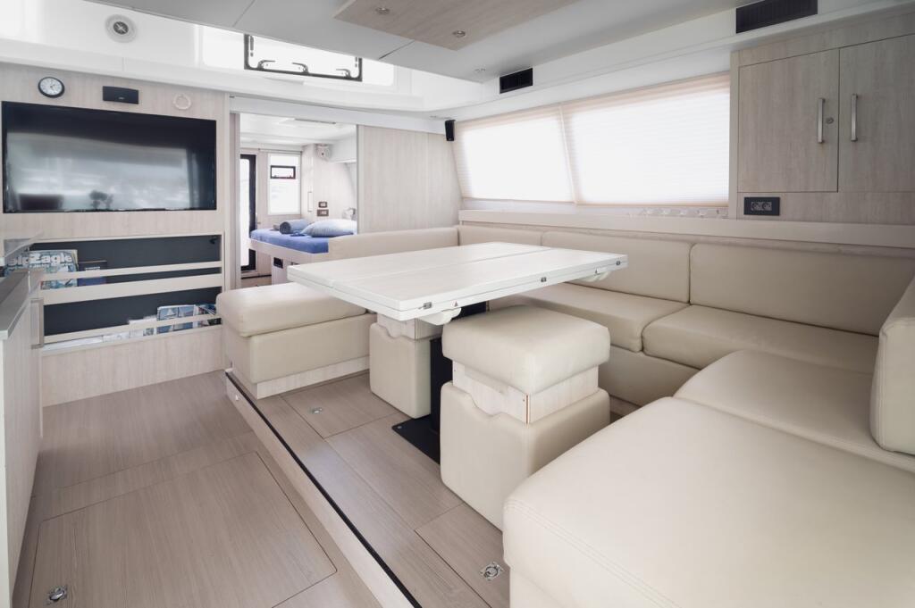 Catamaran 