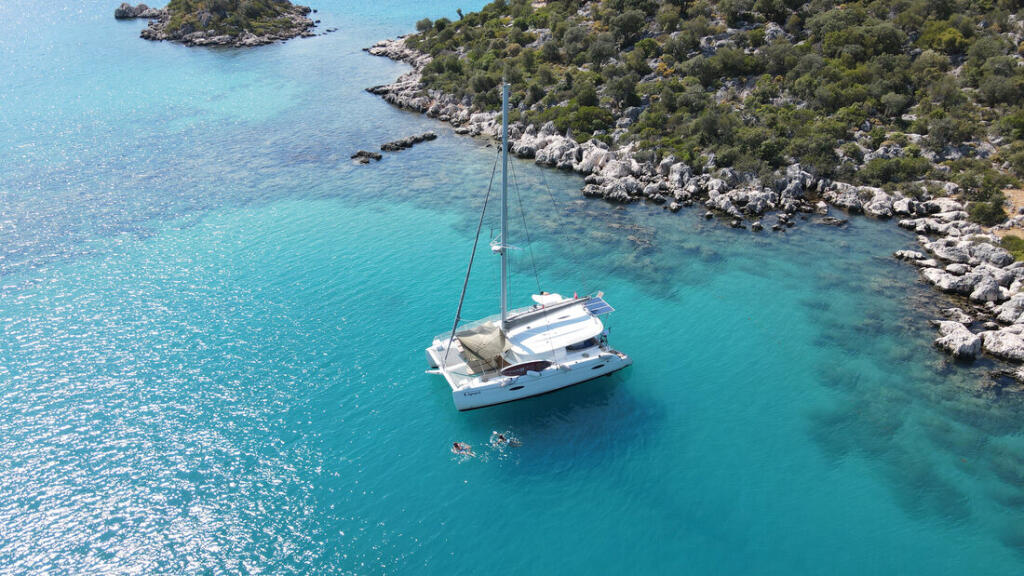 Catamaran 
