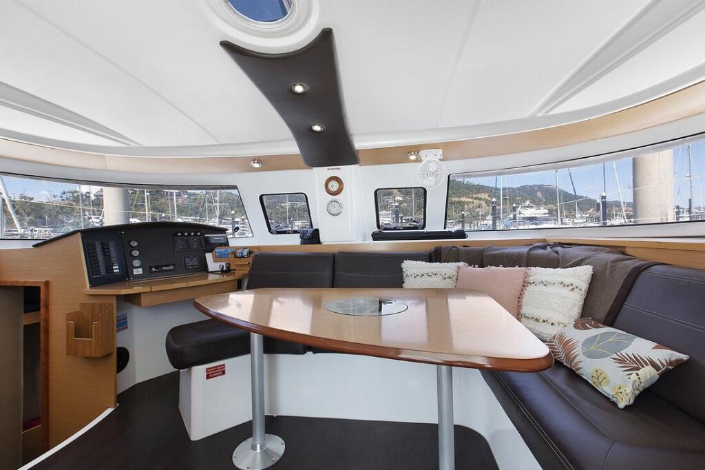 Catamaran 