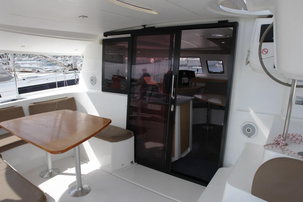 Catamaran 