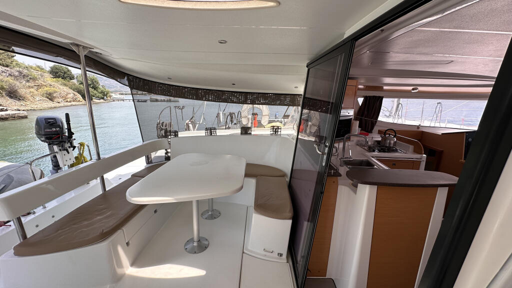 Catamaran 
