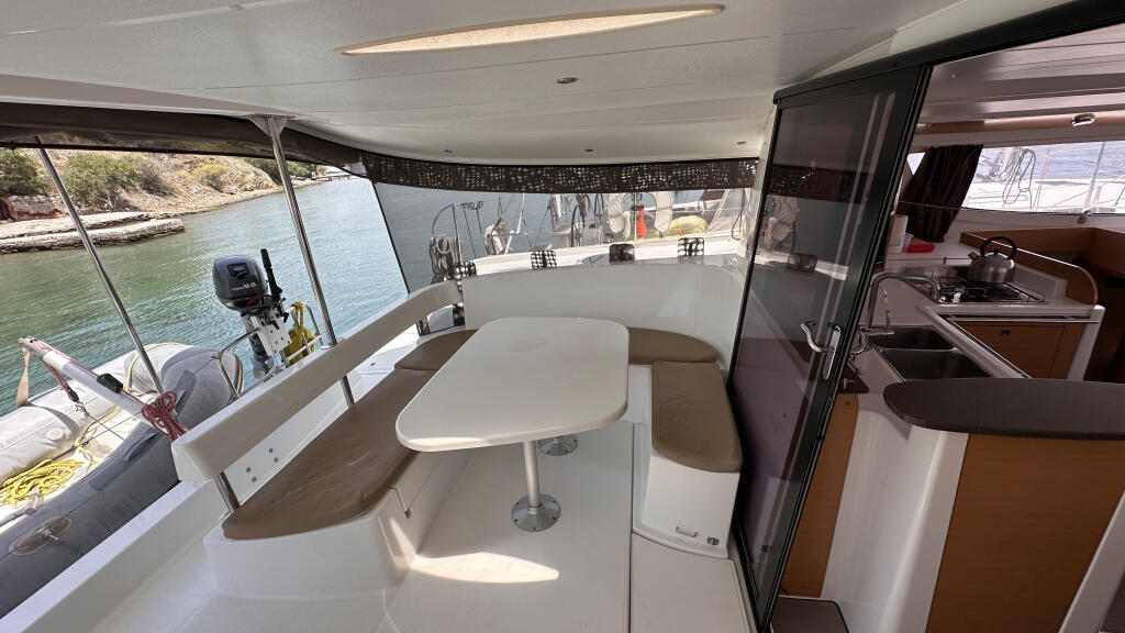 Catamaran 