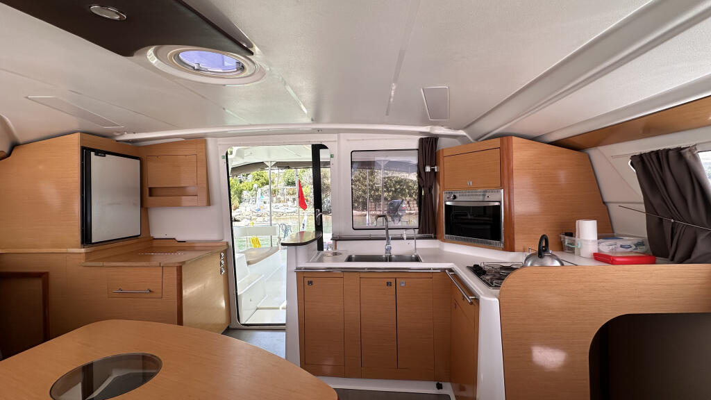 Catamaran 
