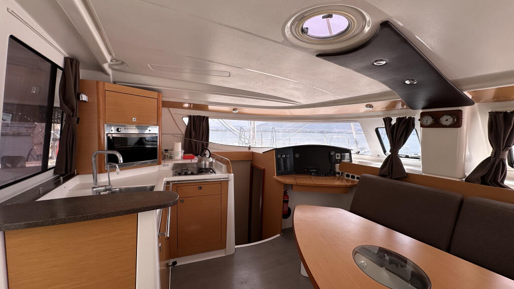 Catamaran 