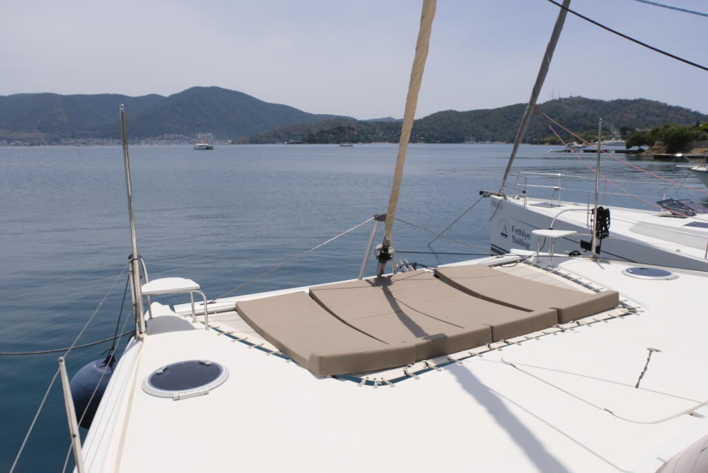 Catamaran 