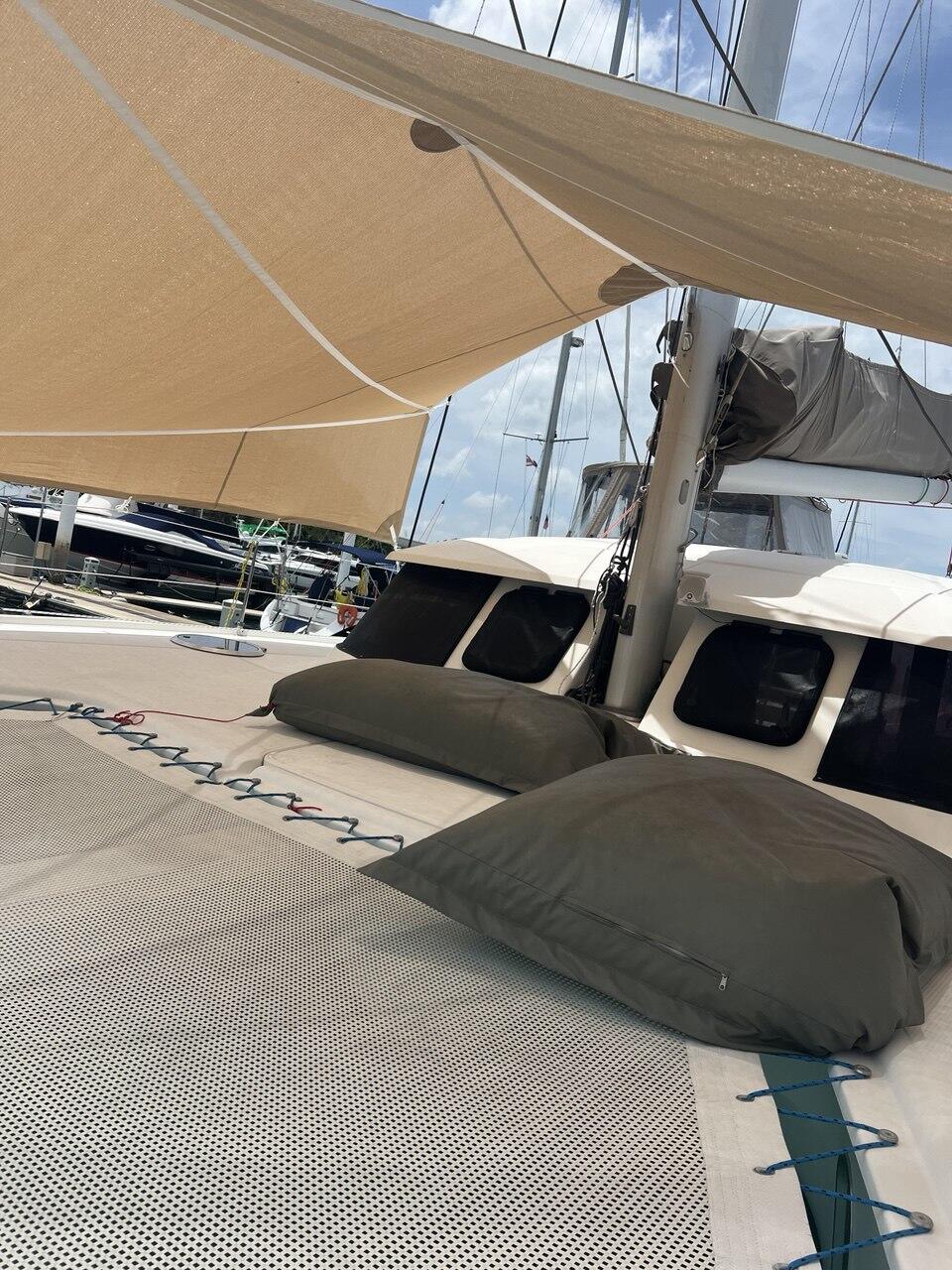 Catamaran 