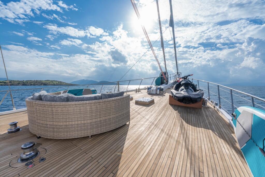 Gulet & Motor Sailer 