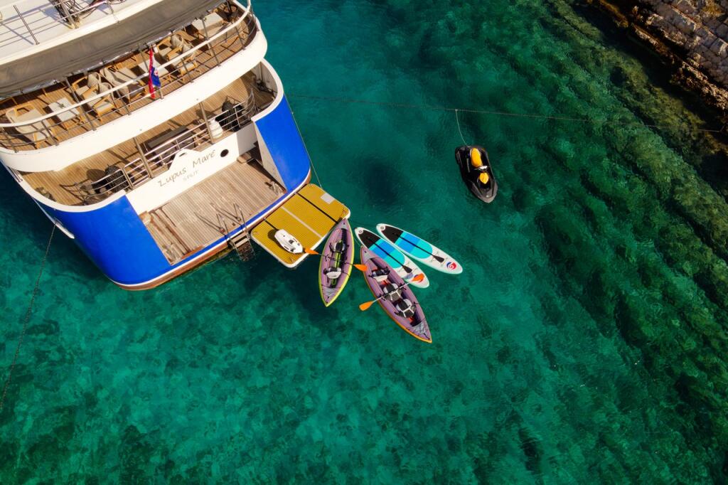 Small Cruise Ship 