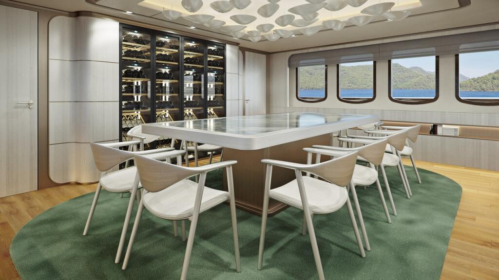 Luxury motor yacht 
