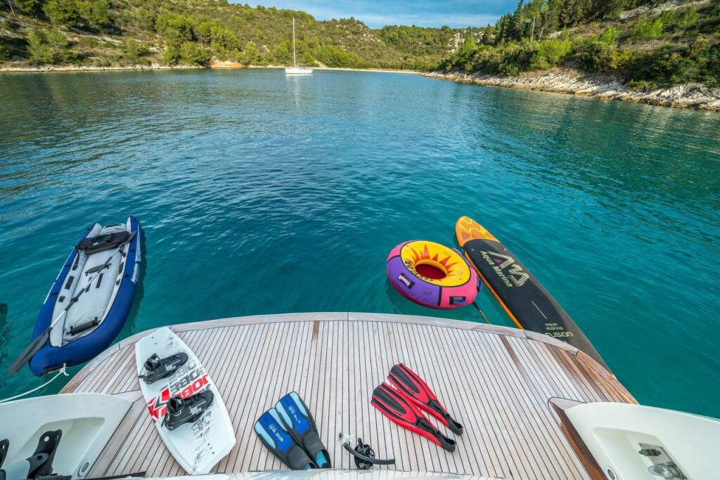 Motoryacht 