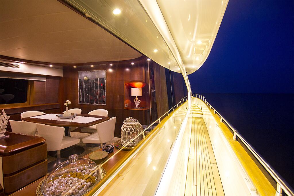 Luxury motor yacht 