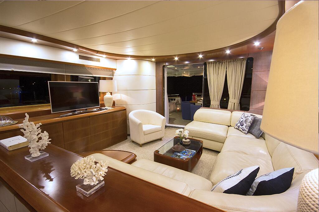 Luxury motor yacht 
