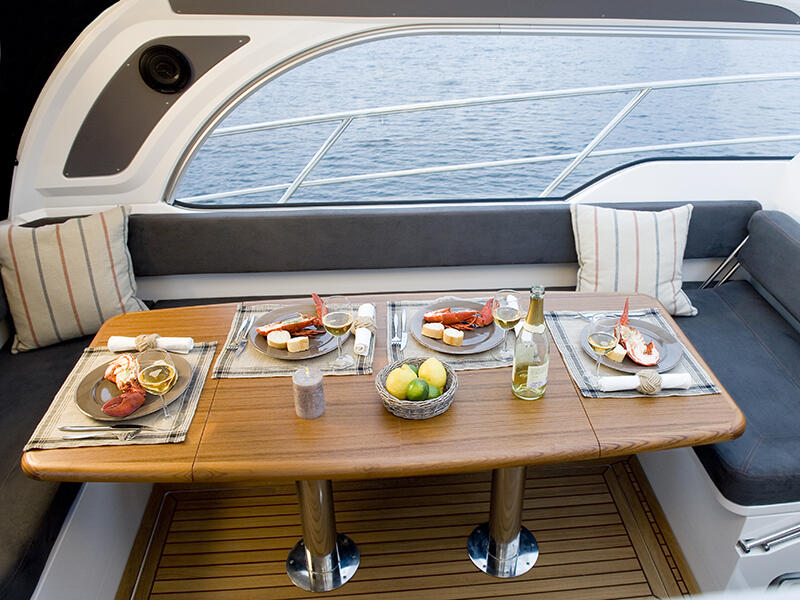 Motoryacht 
