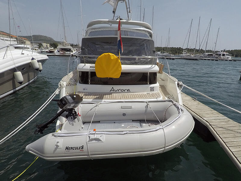 Motoryacht 