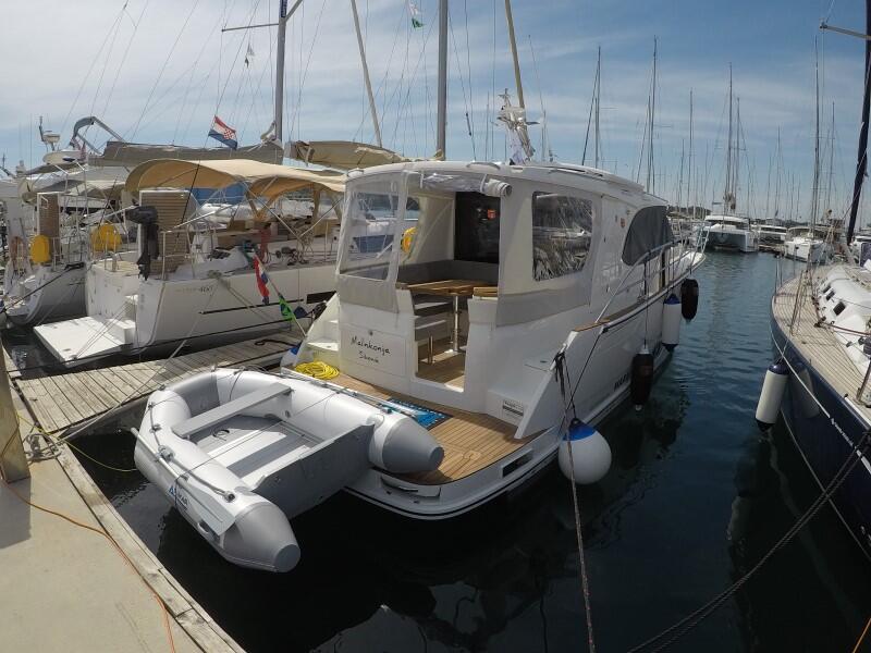 Motoryacht 