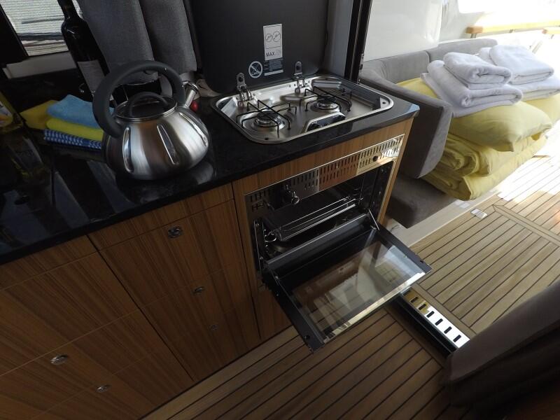 Motoryacht 
