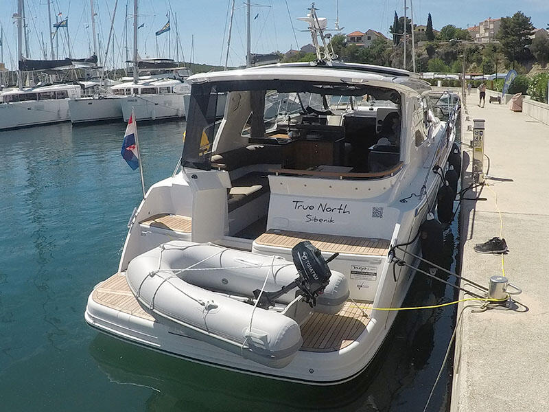 Motoryacht 