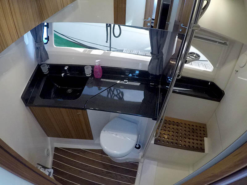 Motoryacht 