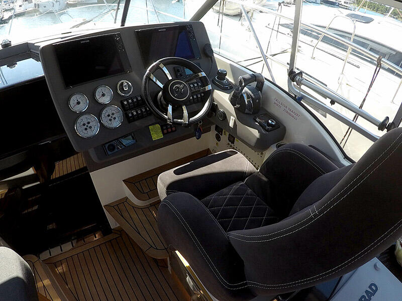 Motoryacht 