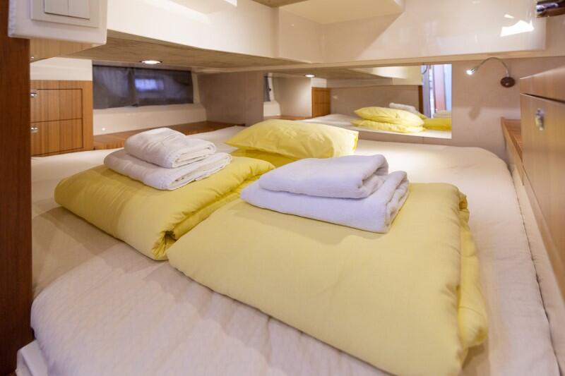 Motoryacht 