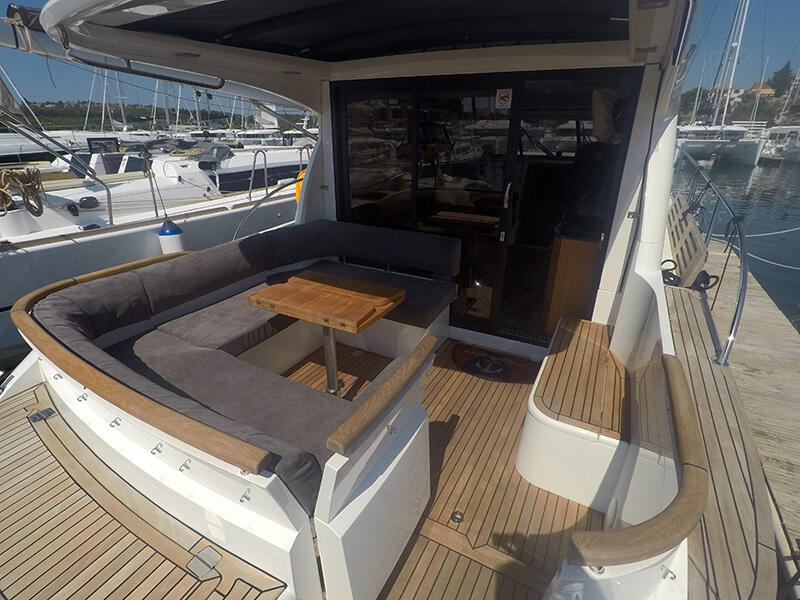 Motoryacht 